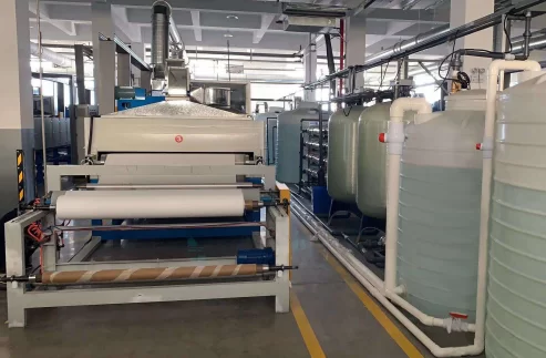 Водяной электрет с выдувом из расплава